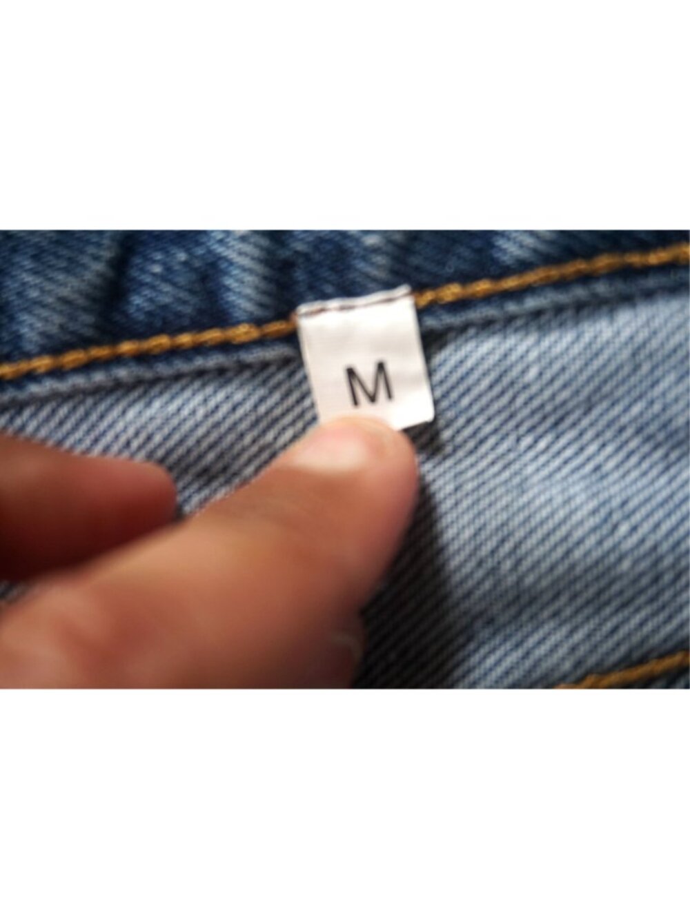 Levi's Women's Relaxed Fit Denim Mini Skirt - Size M - Picture 5 of 8